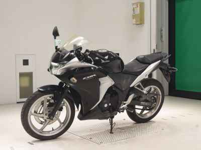 Honda CBR250R 2011