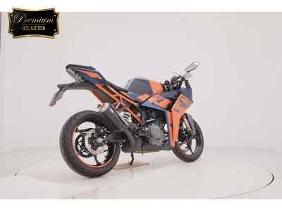 KTM RC 390 2022