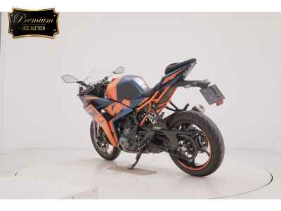 KTM RC 390 2022