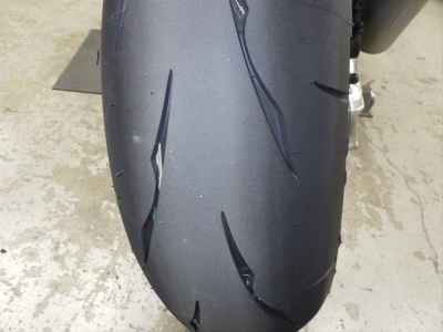 Yamaha YZF-R1M 2025