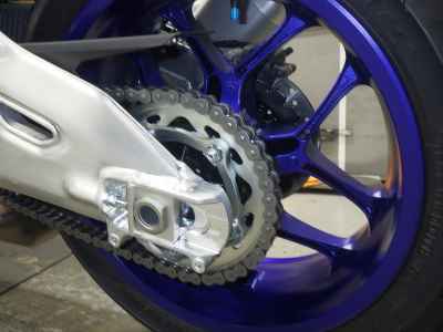 Yamaha YZF-R1M 2025
