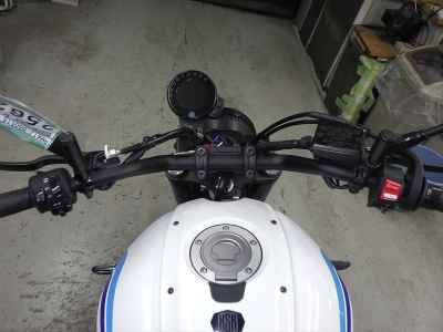 Yamaha XSR700 2022