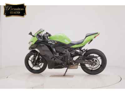 Kawasaki Ninja ZX-25R 2021