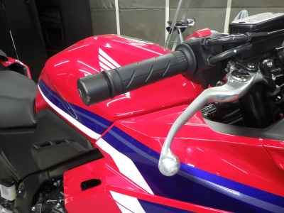 Honda CBR400R 2024