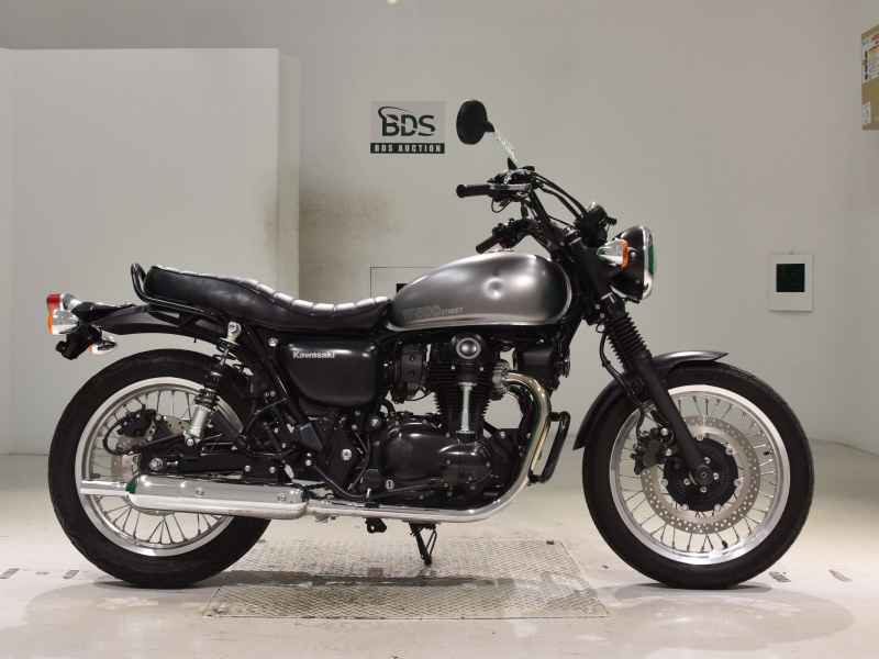 Kawasaki W800 Street 2021