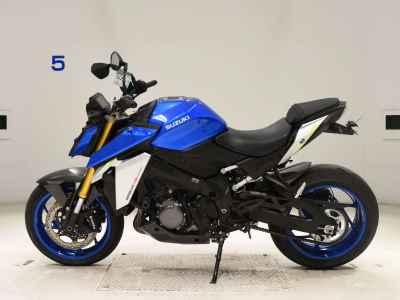 Suzuki GSX-S1000 2021