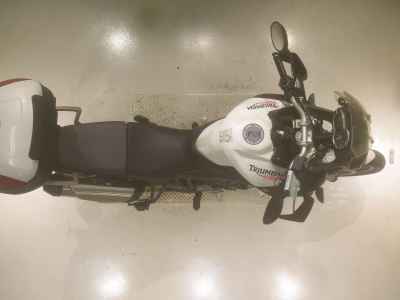 Triumph Tiger 800 2011