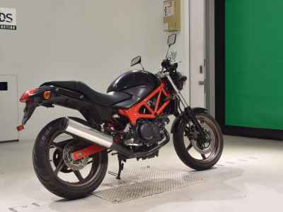 Honda VTR250 2013