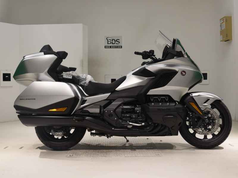 Honda GL1800 Gold Wing Tour DCT 2025