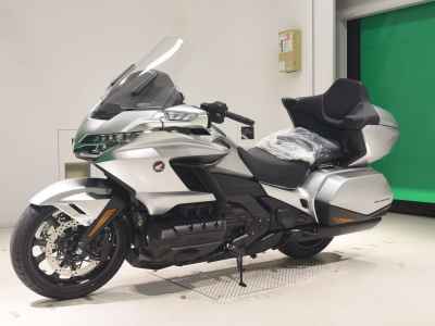 Honda GL1800 Gold Wing Tour DCT 2025