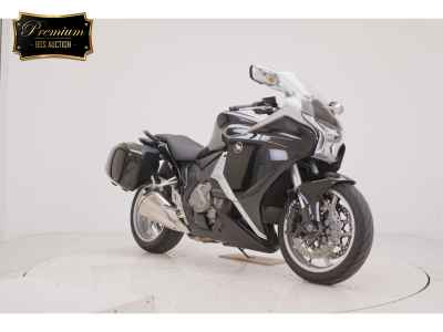 Honda VFR1200F DCT 2013