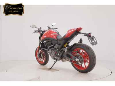 Ducati Monster 937 2022