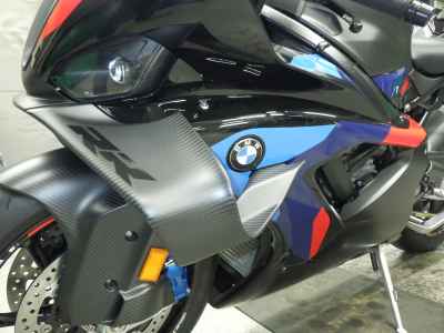 BMW M1000RR 2025
