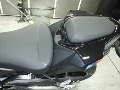 BMW M1000RR 2025