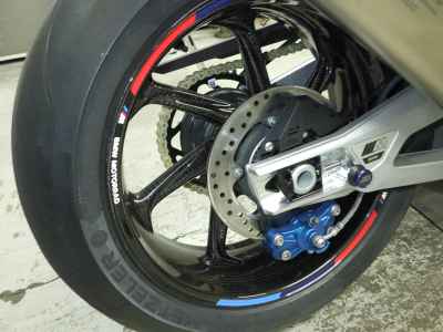 BMW M1000RR 2025