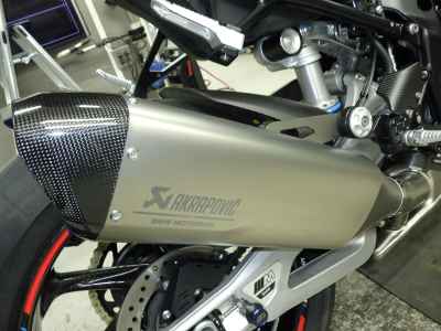 BMW M1000RR 2025