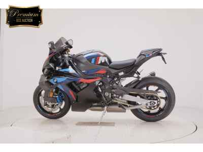 BMW M1000RR 2025