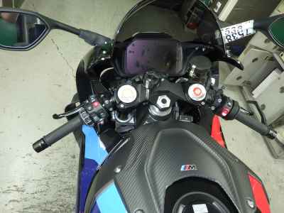 BMW M1000RR 2025