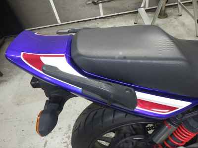 Honda CB400 Super Boldor 2022