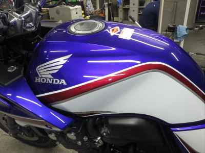 Honda CB400 Super Boldor 2022