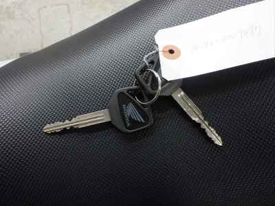 Honda CB400 Super Boldor 2022