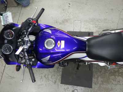 Honda CB400 Super Boldor 2022