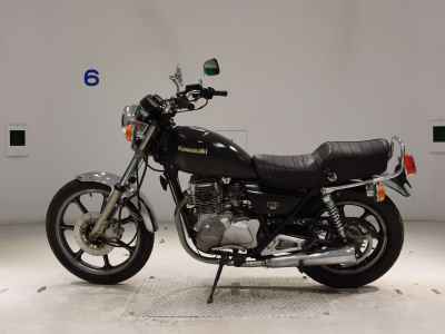 Kawasaki Z250LTD