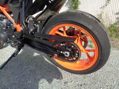 KTM 890 Duke R 2022