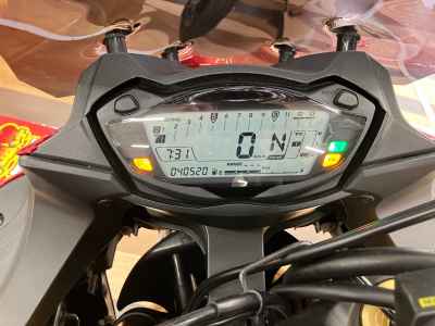 Suzuki GSX-S1000F 2016