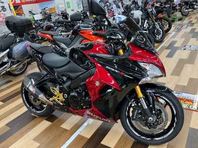 Suzuki GSX-S1000F 2016