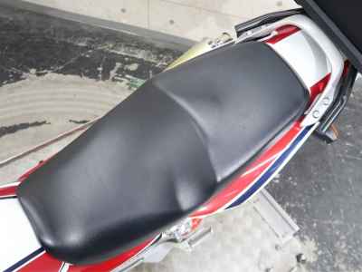Honda CB400 Super Boldor 2011
