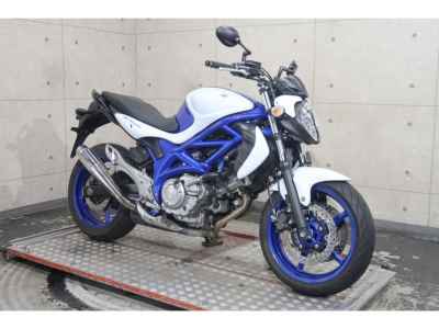 Suzuki Gladius SFV400 2012