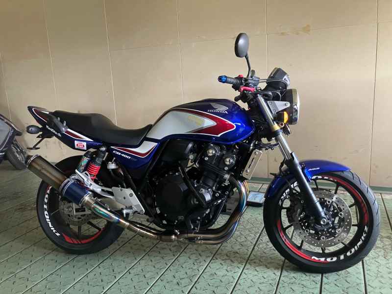 Honda CB400SF 2019