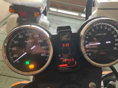 Honda CB400SF 2019