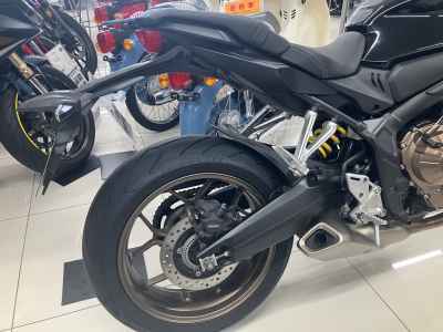 Honda CB650R 2019