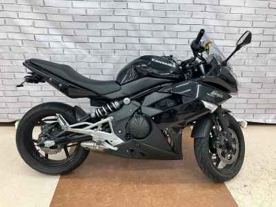 Kawasaki Ninja 400R 2010