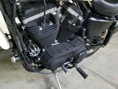 Harley-Davidson Sportster XL883R 2011