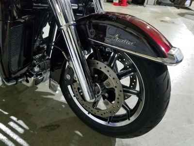 Harley-Davidson Electra Glide FLHTCU1690 2015
