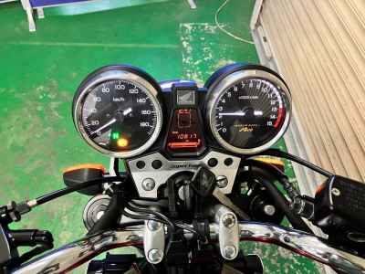 Honda CB400SF 2019
