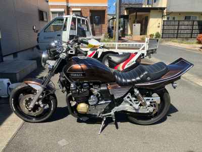 Yamaha XJR400 2005