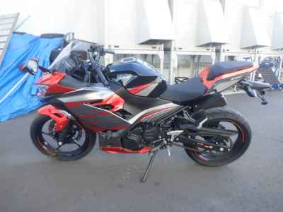 Kawasaki Ninja 400 2018