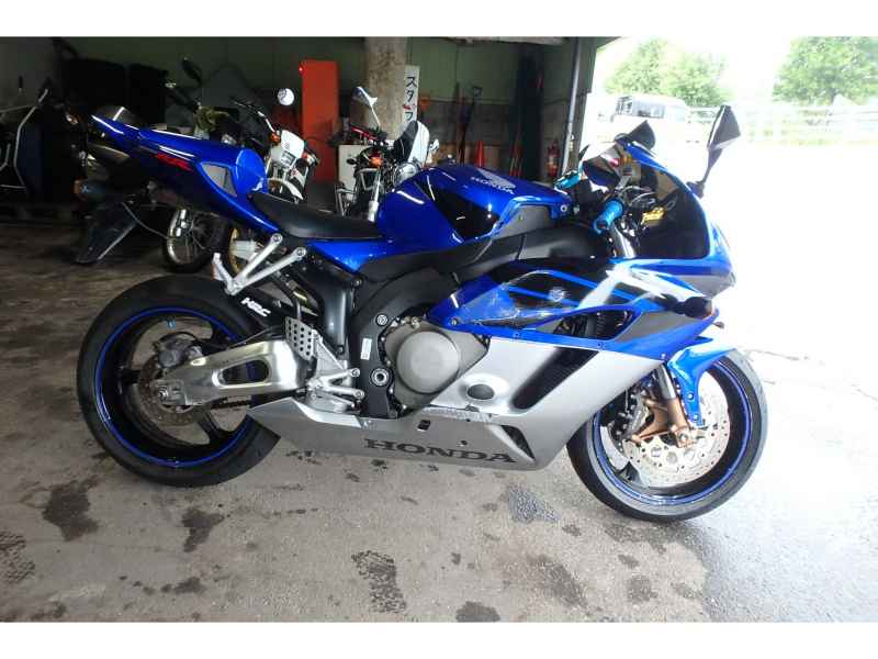 Honda CBR1000RR 2005