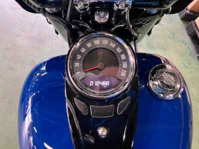 Harley-Davidson Heritage FLHCS1870 2023