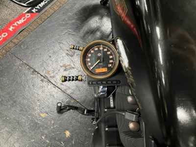 Harley-Davidson Sportster Iron XL883N 2016