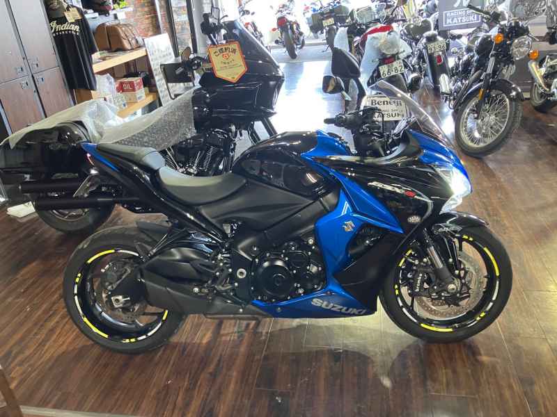 Suzuki GSX-S1000F 2021