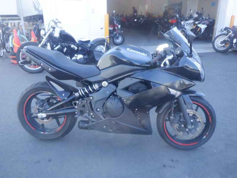 Kawasaki Ninja 400R 2010