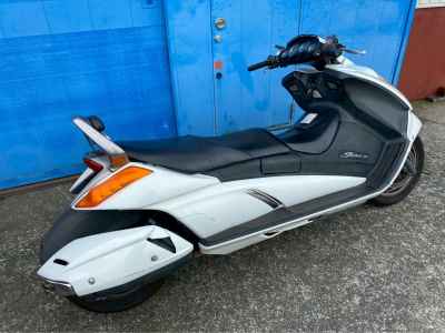 Suzuki Gemma 250