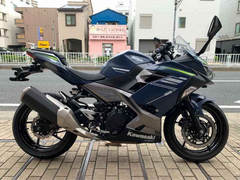 Kawasaki Ninja 400 2022