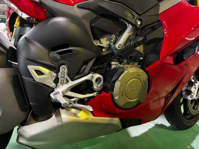 Ducati Panigale V4S 2025