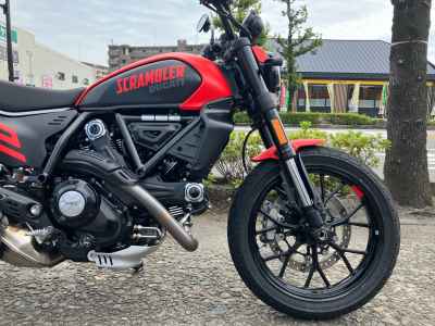Ducati Scrambler Full Throttle 2024